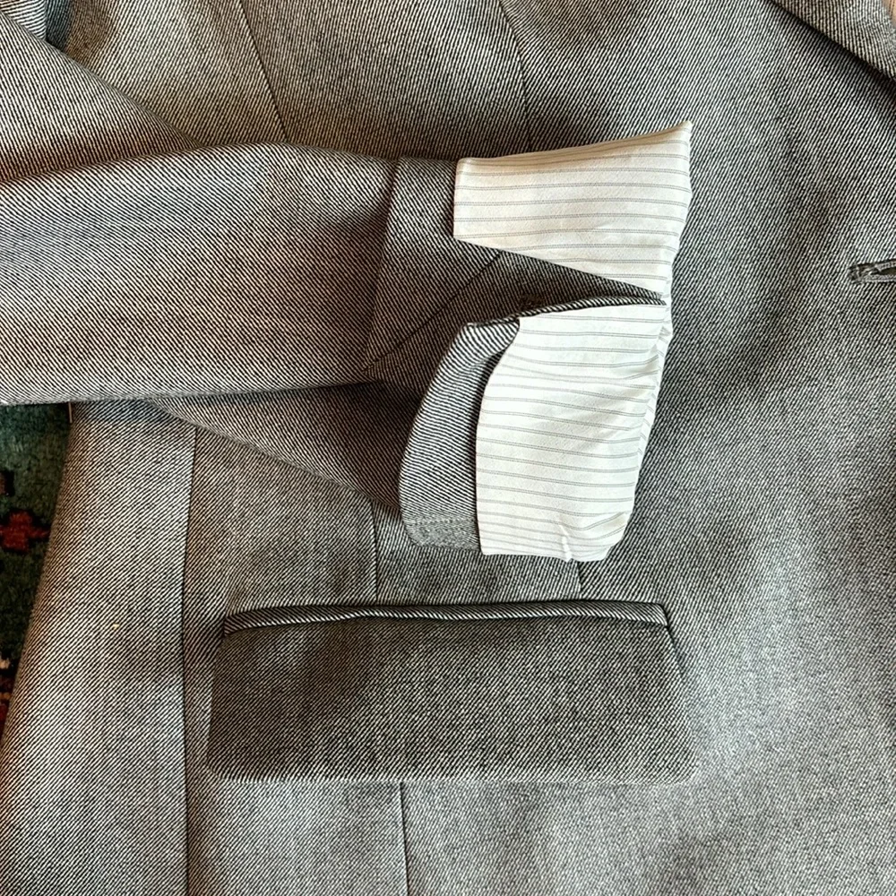 Banana Republic Tall Women’s Wool Blazer - Picture 7 of 9